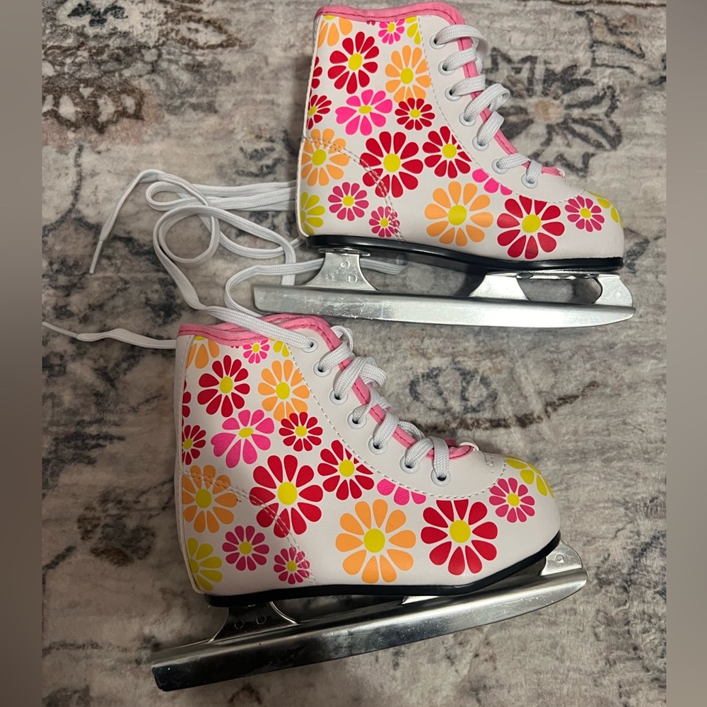 Girls American Flower Power Double Runner Ice Skate size 9